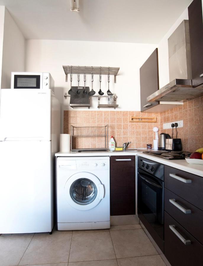 Glabur Stays - The Cozy Atelier - Nicosia City, Free Parking & Wifi, Welcomes You!!! Eksteriør billede